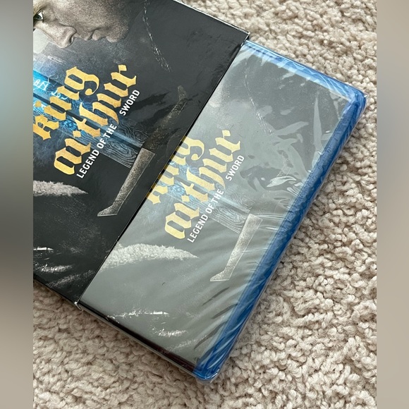 NEW King Arthur Legend Of The Sword Blue Ray & DVD Sealed ⚔️ - Picture 2 of 3